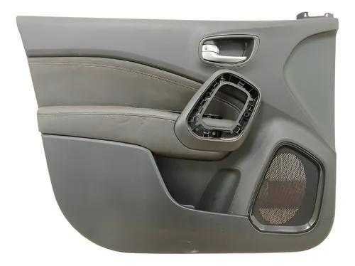 Tapizado Panel Puerta Delantero Izquierdo Fiat Toro 2017
